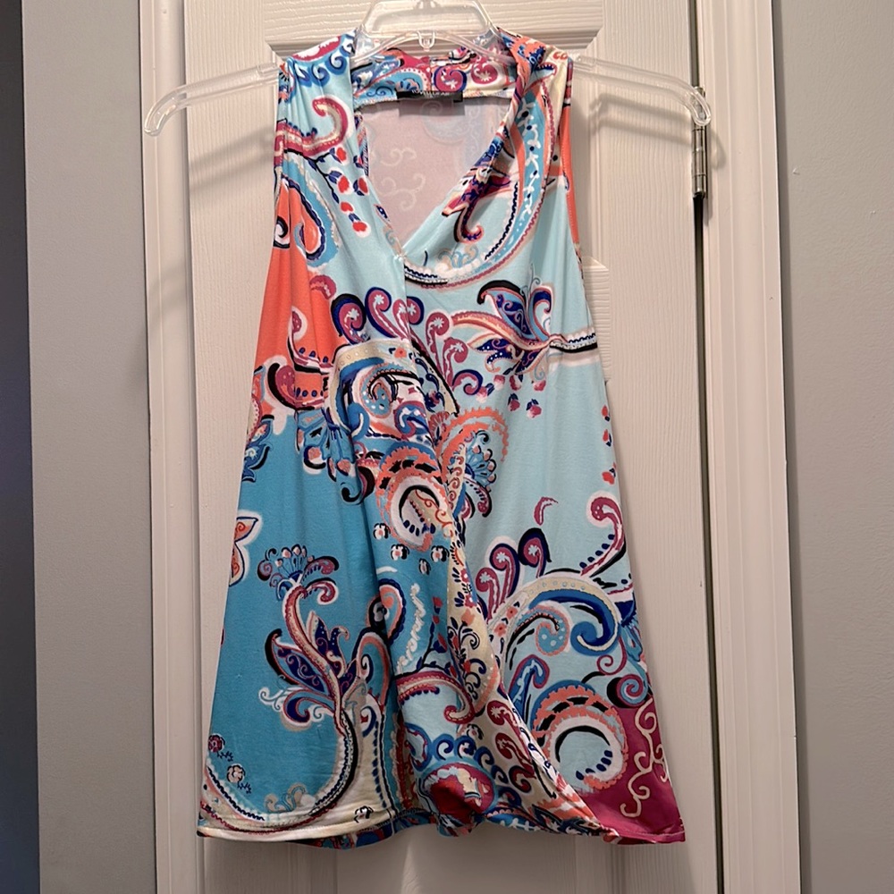 LOVEU DEAR Ladies faux wrap summer blouse. Size Large. Halter. Summer essential
